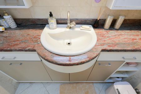 Apartamento à venda com 87m², 2 quartos e 1 vagaBanheiro social