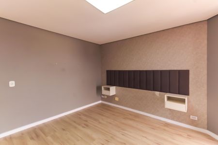 Apartamento à venda com 280m², 3 quartos e 3 vagas Apartamento à venda com 280m², 3 quartos e 3 vagasQuarto 3 - Suíte