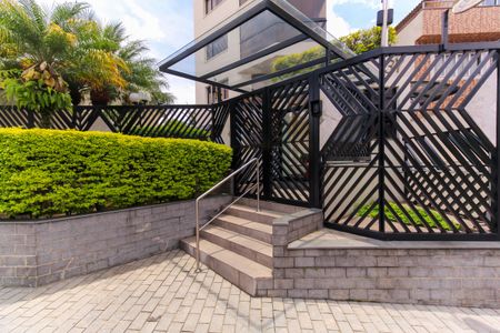 Apartamento à venda com 280m², 3 quartos e 3 vagas Apartamento à venda com 280m², 3 quartos e 3 vagasFachada