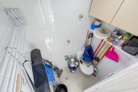 Apartamento à venda com 59m², 2 quartos e 1 vagaBanheiro de serviço