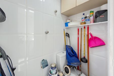 Apartamento à venda com 59m², 2 quartos e 1 vagaBanheiro de serviço