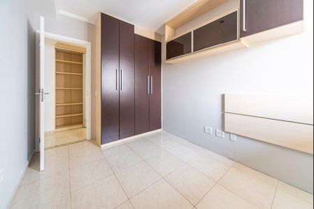 Apartamento à venda com 98m², 3 quartos e 3 vagas Apartamento à venda com 98m², 3 quartos e 3 vagasQuarto 1