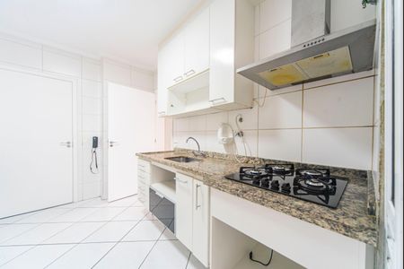Apartamento à venda com 98m², 3 quartos e 3 vagas Apartamento à venda com 98m², 3 quartos e 3 vagasCozinha