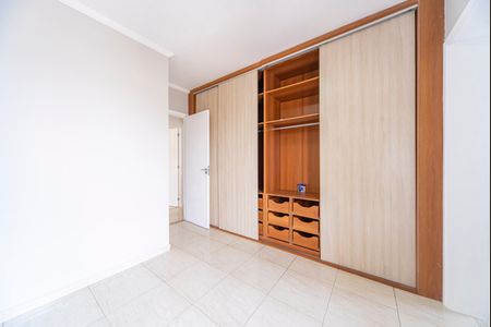Apartamento à venda com 98m², 3 quartos e 3 vagas Apartamento à venda com 98m², 3 quartos e 3 vagasQuarto 3