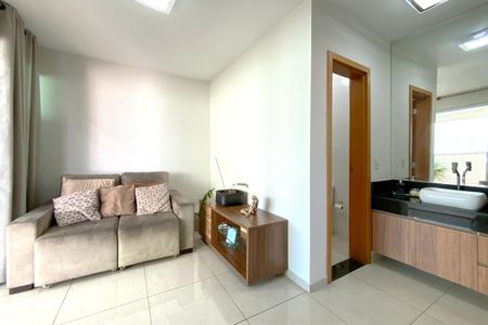 Sala de Estar de apartamento à venda com 5 quartos, 250m² em Nova Suíça, Belo Horizonte