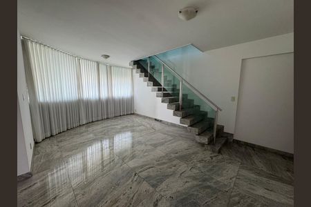 Apartamento para alugar com 4 quartos, 260m² em União, Belo Horizonte