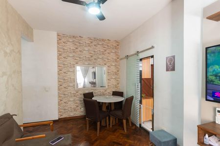 Sala de apartamento à venda com 2 quartos, 70m² em Vila Isabel, Rio de Janeiro