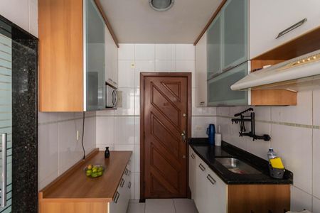 Apartamento para alugar com 70m², 2 quartos e 1 vagaCozinha