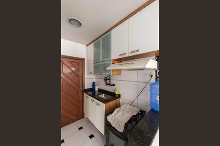 Apartamento para alugar com 70m², 2 quartos e 1 vagaCozinha