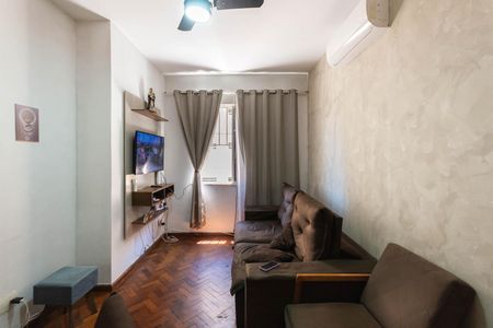 Sala de apartamento à venda com 2 quartos, 70m² em Vila Isabel, Rio de Janeiro