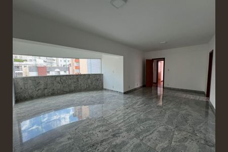 Apartamento para alugar com 3 quartos, 130m² em União, Belo Horizonte