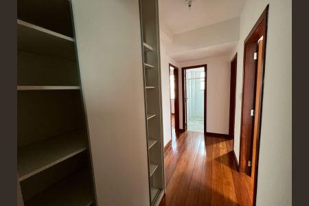 Apartamento para alugar com 3 quartos, 130m² em União, Belo Horizonte