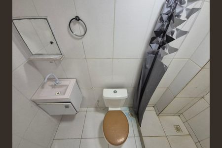 Apartamento para alugar com 38m², 1 quarto e sem vagaBanheiro 