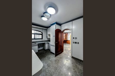 Apartamento à venda com 253m², 4 quartos e 3 vagasCozinha