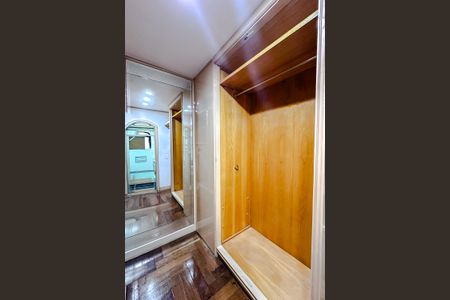 Apartamento à venda com 253m², 4 quartos e 3 vagasQuarto 1 - Suíte