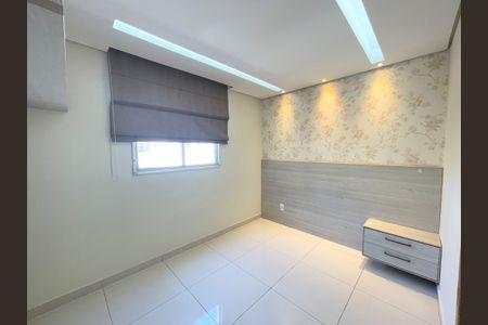 Apartamento à venda com 70m², 3 quartos e 2 vagasQuarto 3 suíte