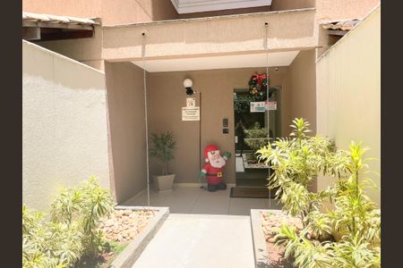 Apartamento à venda com 70m², 3 quartos e 2 vagasHall de entrada 