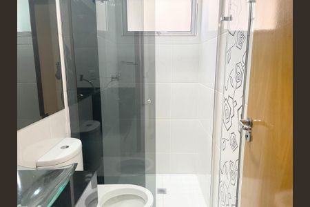 Apartamento à venda com 70m², 3 quartos e 2 vagasBanheiro social