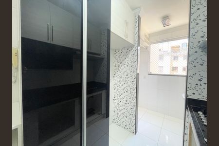 Apartamento à venda com 70m², 3 quartos e 2 vagasCozinha