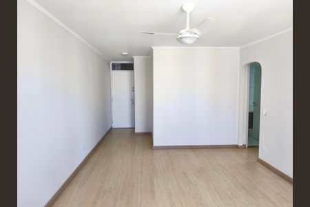 Apartamento para alugar com 83m², 2 quartos e 1 vagaSala