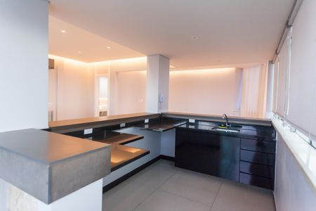 Apartamento à venda com 210m², 3 quartos e 2 vagasEspaço Gourmet - cobertura 