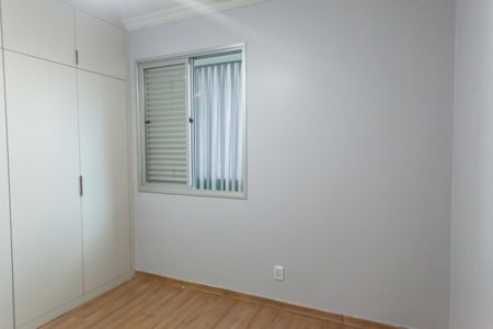 Apartamento à venda com 210m², 3 quartos e 2 vagasquarto 1