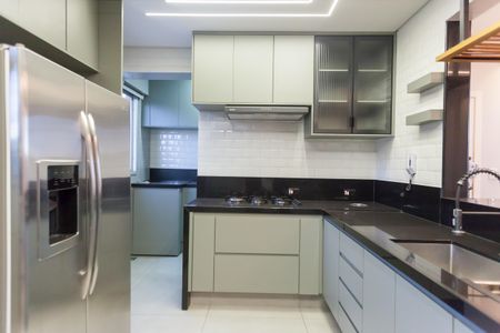 Apartamento à venda com 210m², 3 quartos e 2 vagasCozinha