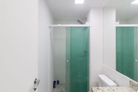 Apartamento à venda com 81m², 3 quartos e 2 vagas Apartamento à venda com 81m², 3 quartos e 2 vagasBanheiro Social