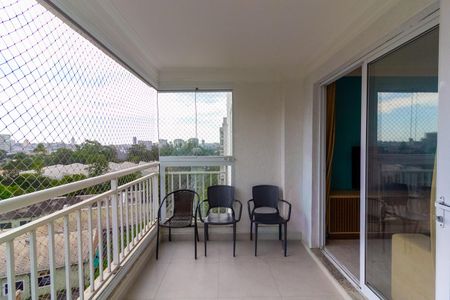 Apartamento à venda com 81m², 3 quartos e 2 vagas Apartamento à venda com 81m², 3 quartos e 2 vagasVaranda