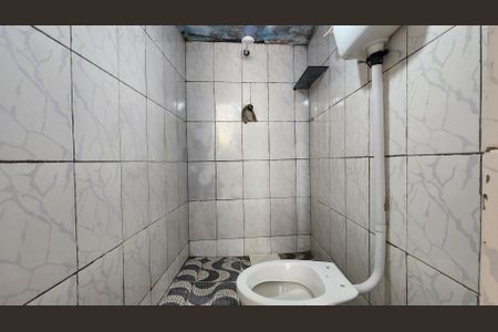 Banheiro de casa para alugar com 1 quarto, 60m² em Garcia, Salvador