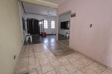 Casa para alugar com 225m², 3 quartos e 4 vagasQuarto Suíte