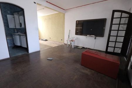 Casa para alugar com 225m², 3 quartos e 4 vagasQuarto Suíte