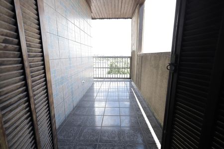 Casa para alugar com 225m², 3 quartos e 4 vagasSacada Quarto 2