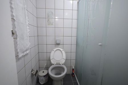 Casa para alugar com 225m², 3 quartos e 4 vagasBanheiro 1