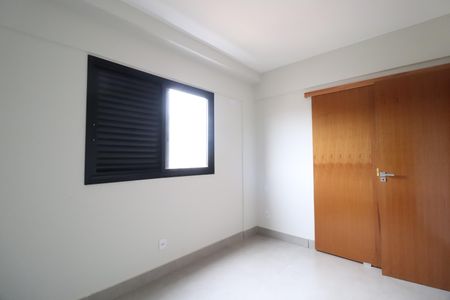 Apartamento para alugar com 91m², 3 quartos e 1 vagaQuarto 2 - Suíte