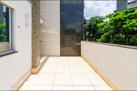 Apartamento à venda com 219m², 2 quartos e 2 vagasÁrea de serviço