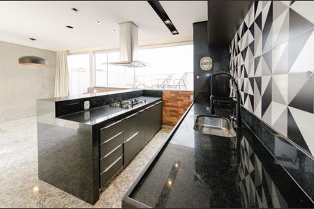 Apartamento à venda com 219m², 2 quartos e 2 vagasÁrea gourmet