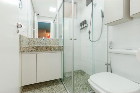 Apartamento à venda com 219m², 2 quartos e 2 vagasBanheiro suíte