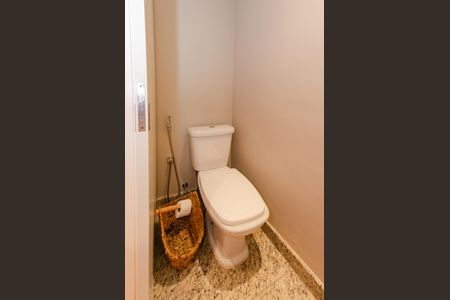 Apartamento à venda com 219m², 2 quartos e 2 vagasLavabo