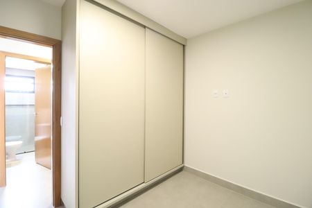 Apartamento para alugar com 106m², 3 quartos e 1 vagaQuarto 1