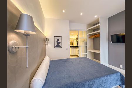 Studio à venda com 32m², 1 quarto e sem vaga