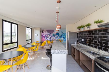 Apartamento à venda com 34m², 2 quartos e 1 vagaÁrea comum - Salão de festas