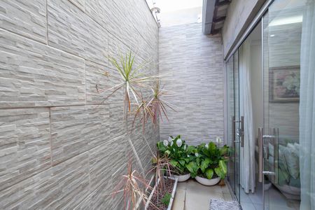 Apartamento à venda com 115m², 2 quartos e 1 vagaÁrea privativa