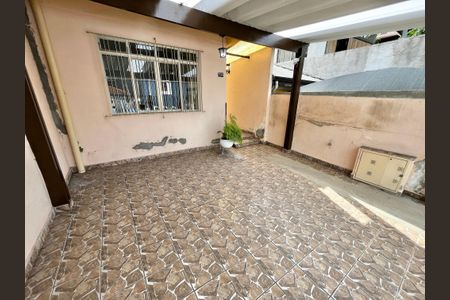 Casa à venda com 125m², 3 quartos e 2 vagas Casa à venda com 125m², 3 quartos e 2 vagasGaragem