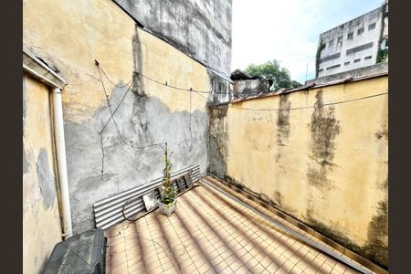 Casa à venda com 125m², 3 quartos e 2 vagas Casa à venda com 125m², 3 quartos e 2 vagasQuintal