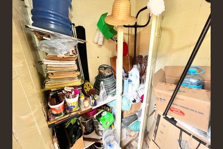 Casa à venda com 125m², 3 quartos e 2 vagas Casa à venda com 125m², 3 quartos e 2 vagasLavanderia