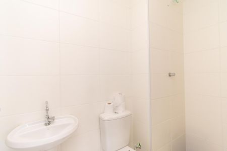 Apartamento para alugar com 35m², 2 quartos e sem vaga Apartamento para alugar com 35m², 2 quartos e sem vagaBanheiro