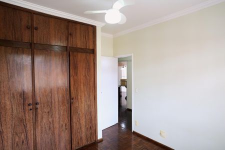 Apartamento à venda com 120m², 3 quartos e 2 vagasQuarto 1