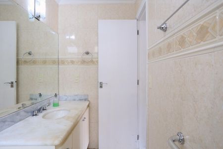 Apartamento à venda com 120m², 3 quartos e 2 vagasBanheiro da Suíte