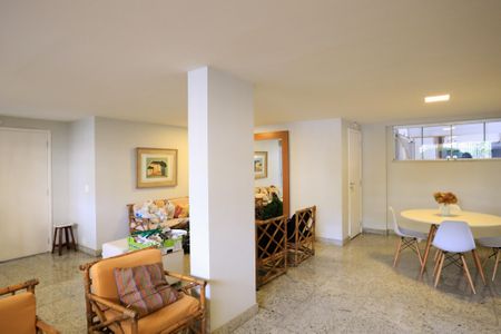 Apartamento à venda com 120m², 3 quartos e 2 vagasÁrea comum - Salão de festas